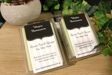 Load image into Gallery viewer, Soy wax clam shell melts